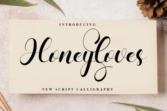 Honeyloves: A Relaxed Script Font for Editorial Design